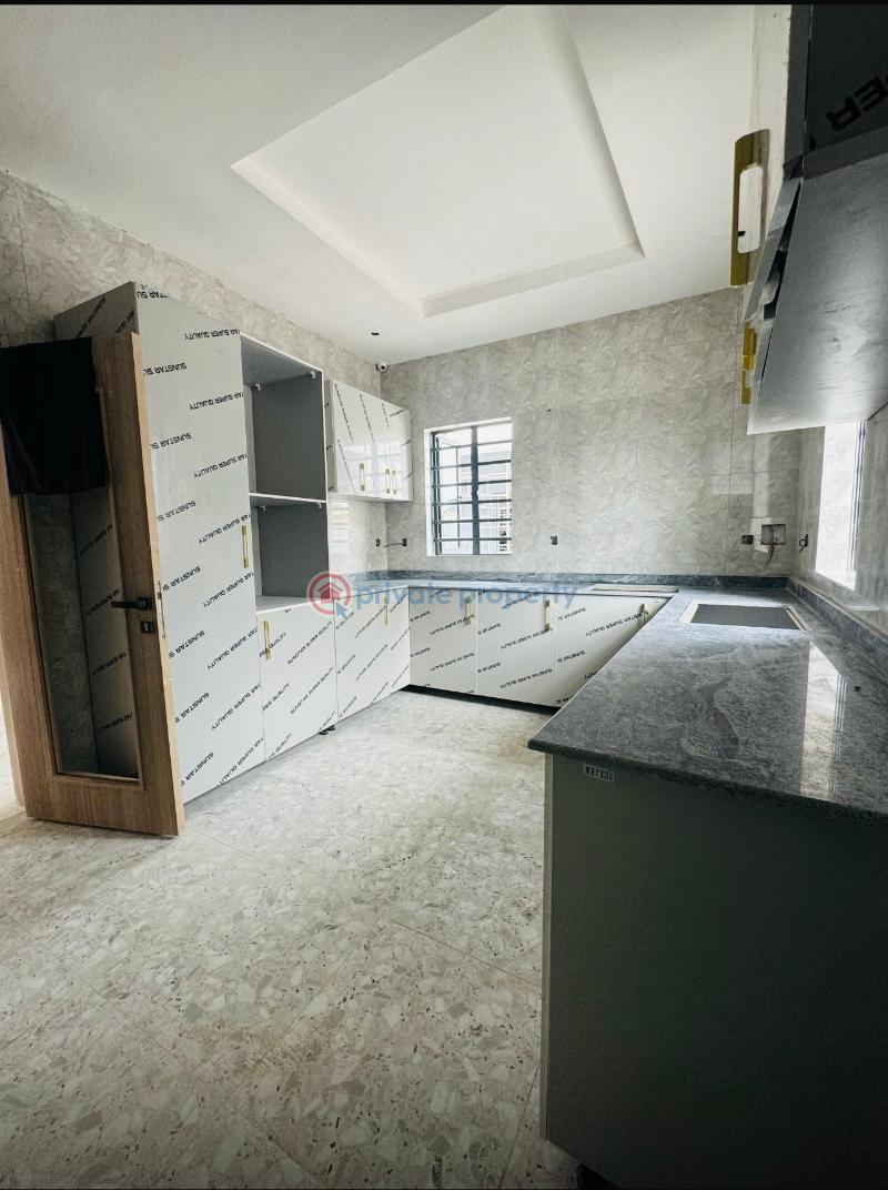 4 bedroom Semi detached Duplex For Sale Opebi Ikeja Lagos - 7