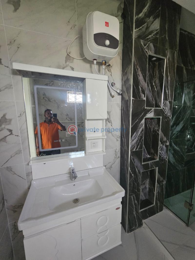 4 bedroom Semi detached Duplex For Sale Surulere Lagos - 24