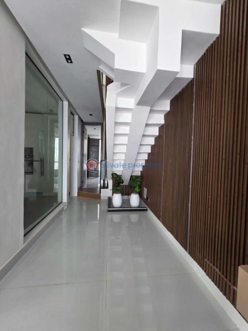 4 bedroom Semi detached Duplex For Sale Chevron Drive Lekki Lagos - 4