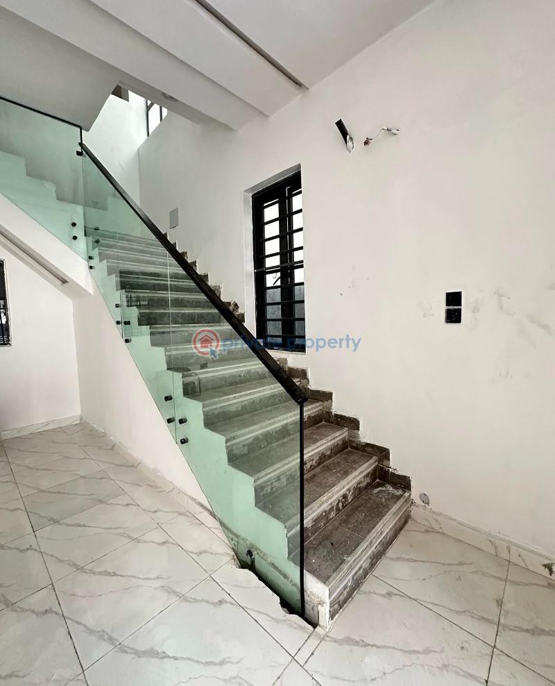 4 bedroom Semi detached Duplex For Sale Ologolo Lekki Lagos - 3