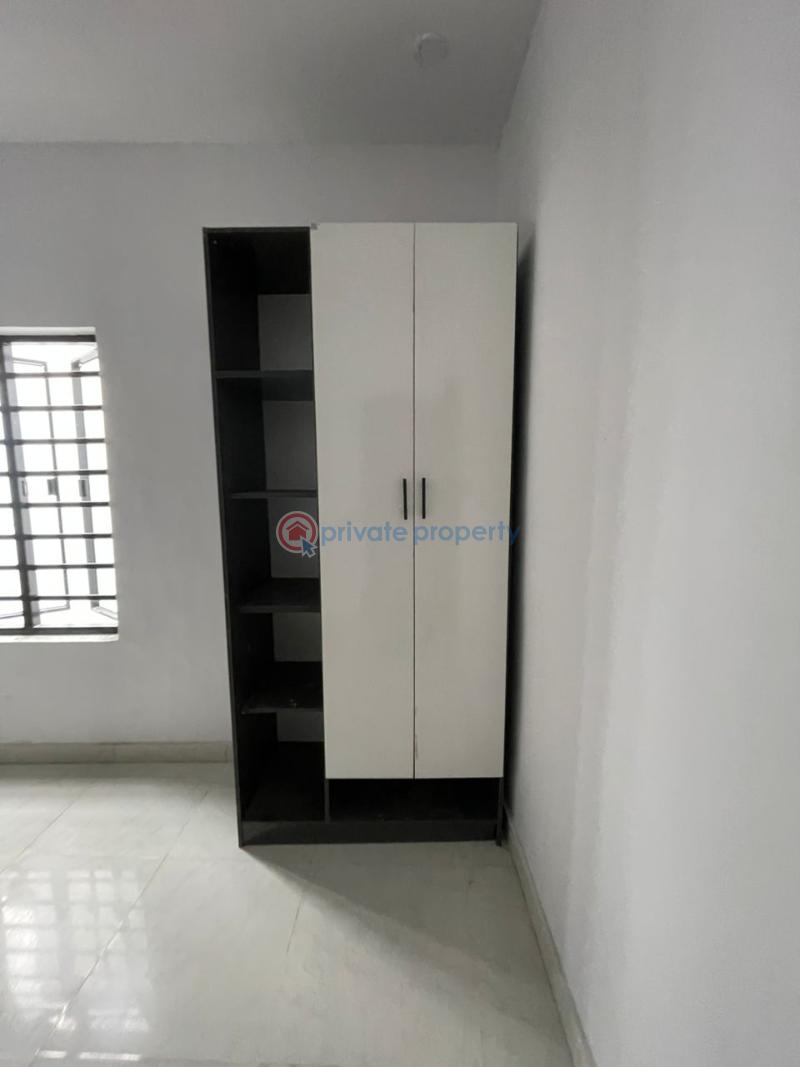 4 bedroom Detached Duplex For Sale Chevron Drive Lekki Lagos - 5