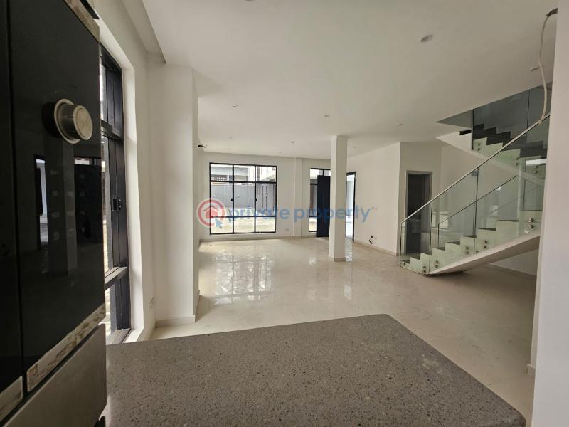Tastefully finished 4 bedroom serviced semi detached duplex with communal swimming, bq & lots more - 18 4 bedroom Semi detached Duplex For Sale Victoria Island Lagos - 18