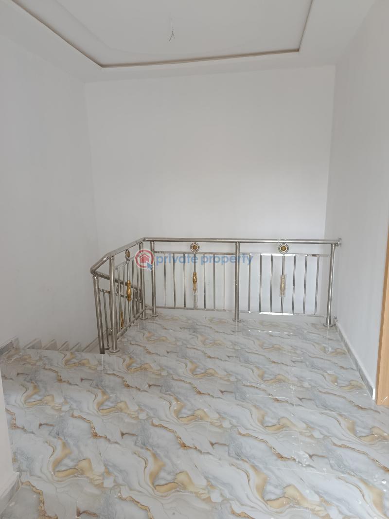 4 bedroom Terrace For Sale Destiny Homes Estate, Abijo. Majek Sangotedo Lagos - 6