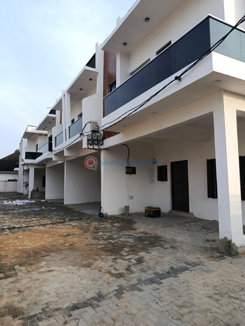 4 bedroom Terrace For Sale Destiny Homes Estate, Beside Abijo Gra Scheme, Abijo. Lekki Expressway Lagos - 2