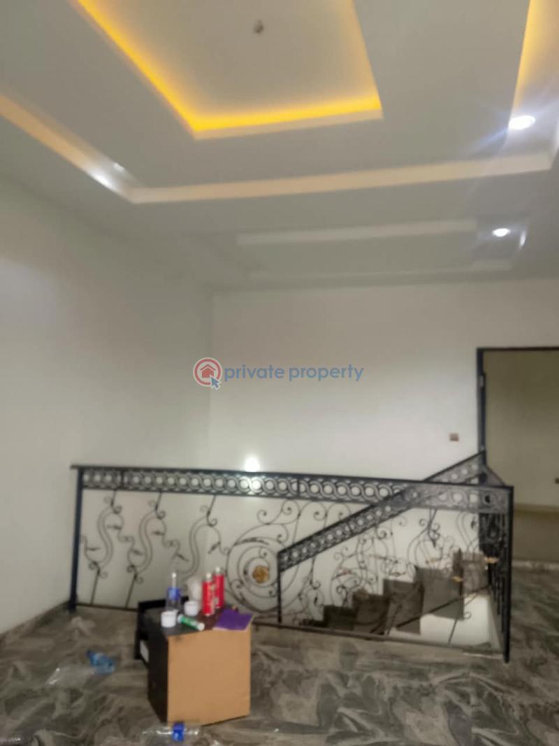 4 bedroom Terrace For Rent Behind Dunamis International Gospel Church Airport Road Lugbe Lugbe Abuja Phase 4  - 12