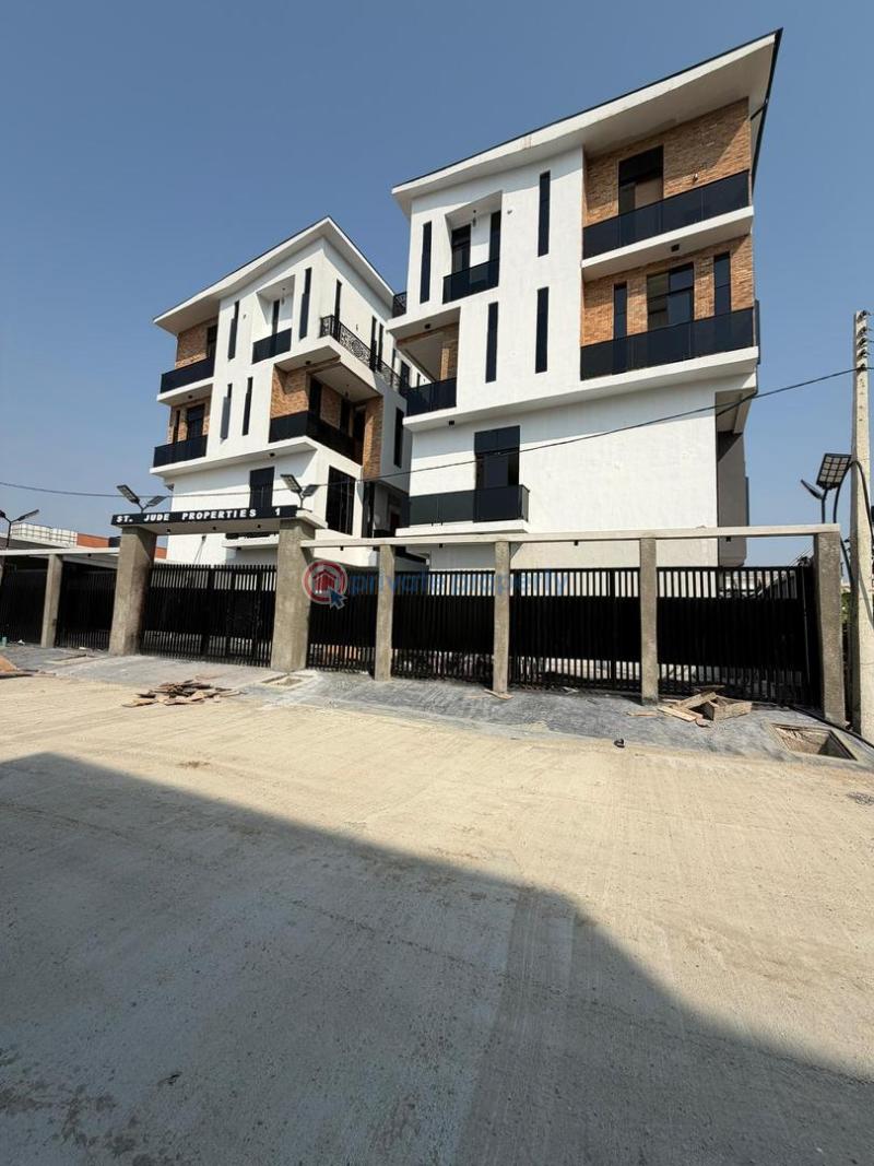 4 bedroom Terraced Duplex For Sale Chevron Drive Lekki Lagos - 0