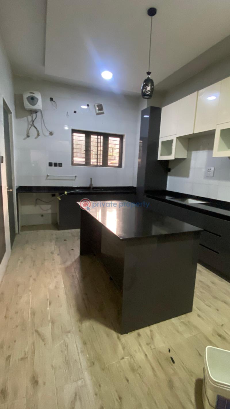 4 bedroom Terraced Duplex For Rent Jahi Gilmore Jahi Abuja Phase 2  - 2