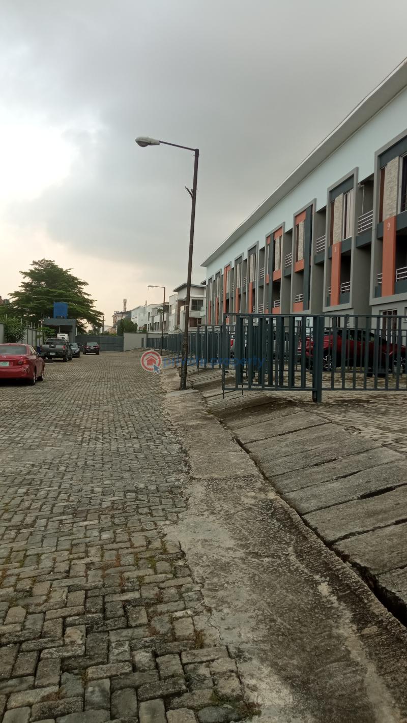 4 bedroom Terrace For Sale Lekki Phase 1 Off Freedom Way Lekki Phase 1 Lagos - 6