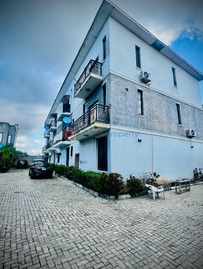 4 bedroom Terraced Duplex For Sale Oniru Victoria Island Lagos - 0