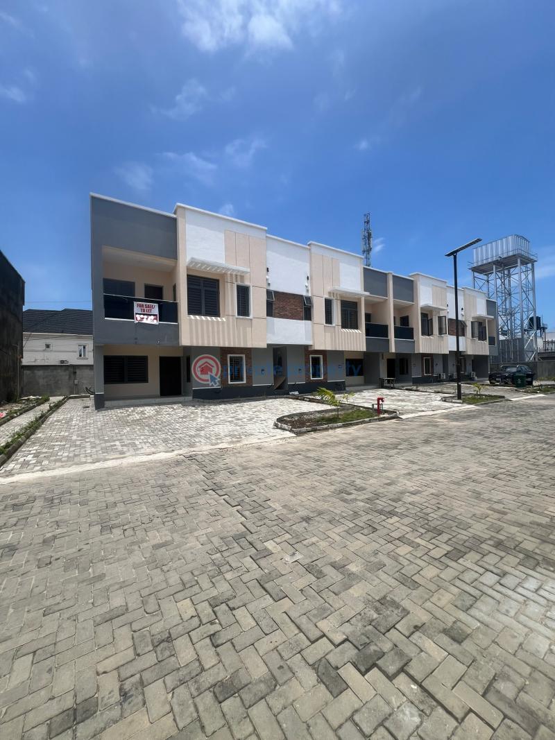 4 bedroom Terraced Duplex For Sale Second Tollgate Lekki Expressway Lagos - 0