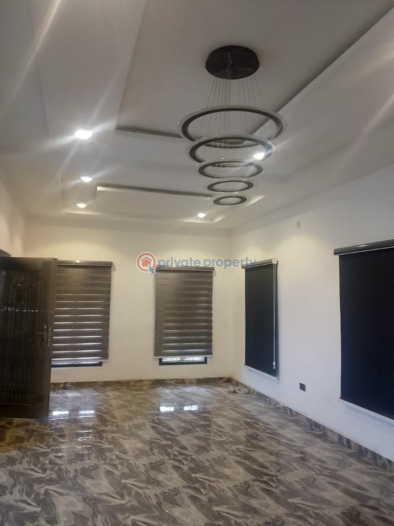 4 bedroom Terrace For Rent Behind Dunamis International Gospel Church Airport Road Lugbe Lugbe Abuja Phase 4  - 6