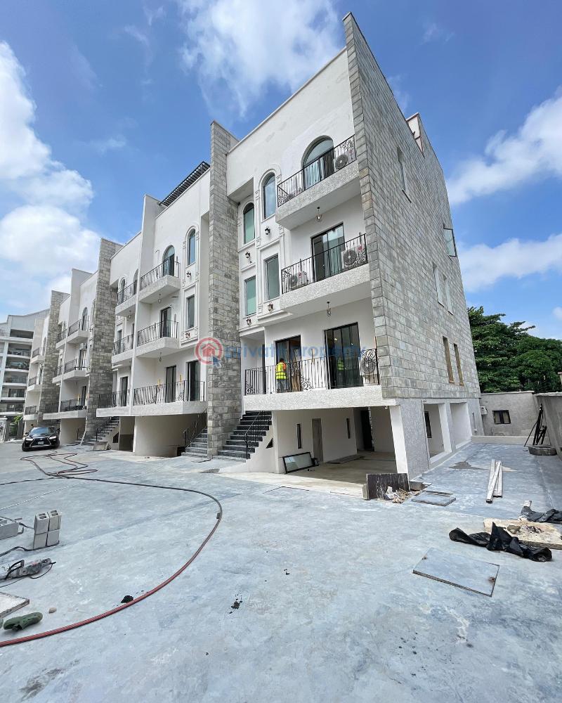 4 bedroom Terraced Duplex For Sale Old Ikoyi Lagos - 0