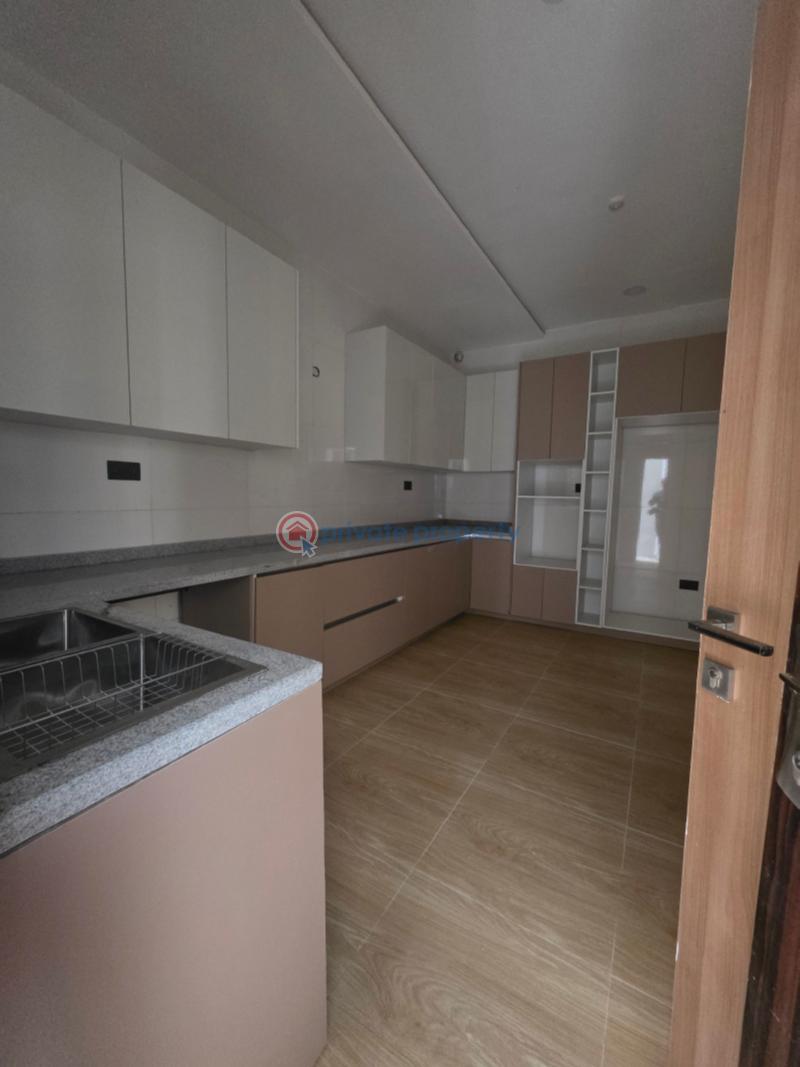 4 bedroom Terraced Duplex For Sale Jahi Abuja Phase 2  - 2