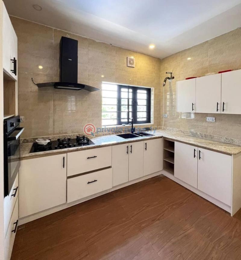 4 bedroom Terrace For Sale Oniru Victoria Island Lagos - 2