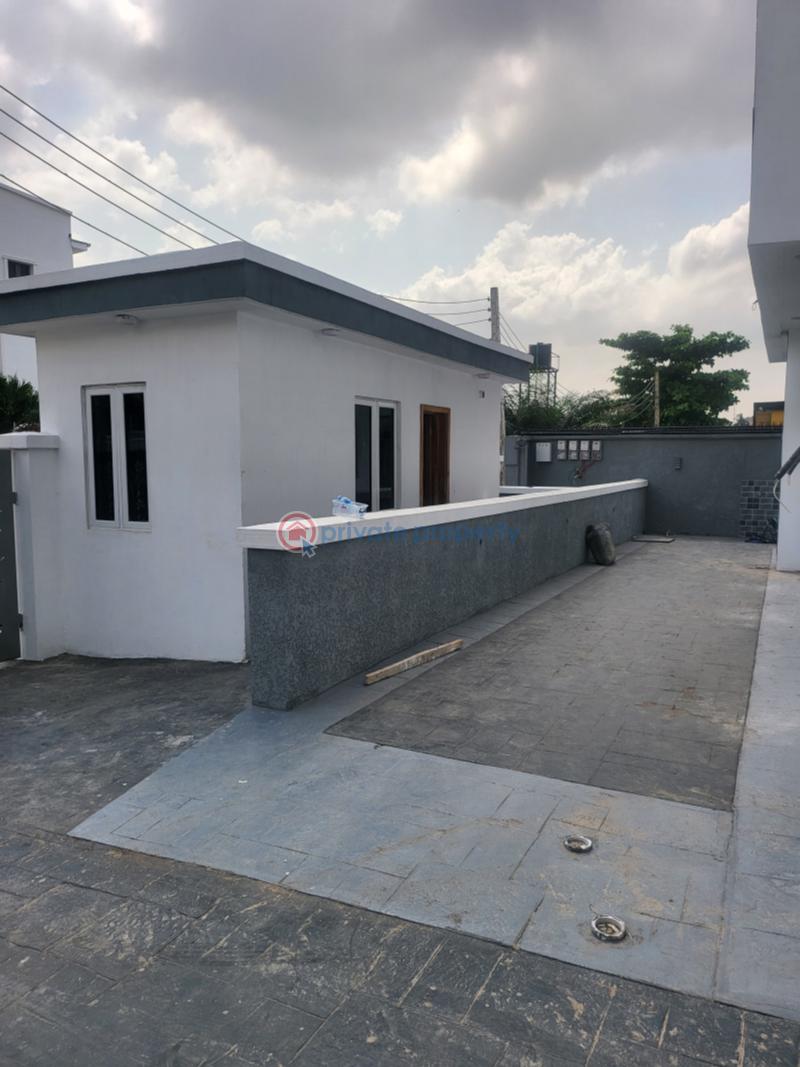 4 bedroom Terraced Duplex For Rent Mende Maryland Lagos - 5