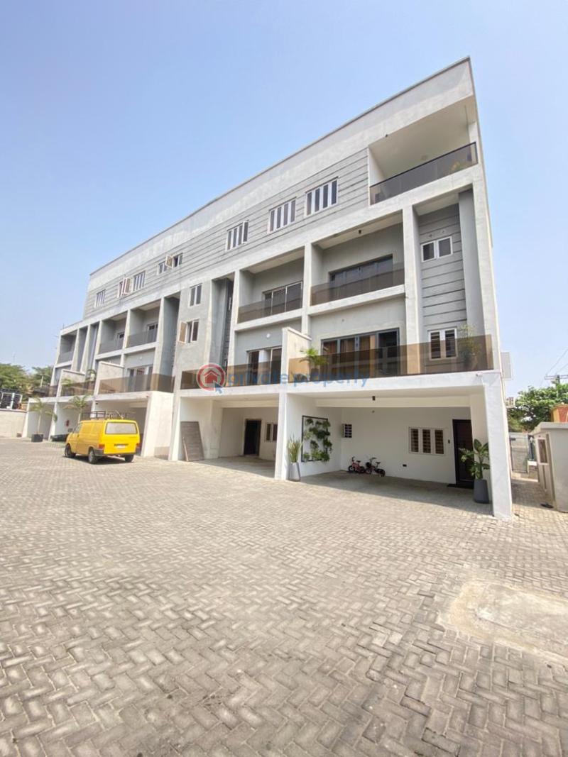 4 bedroom Terraced Duplex For Sale Lekki Phase 1 Lagos - 2