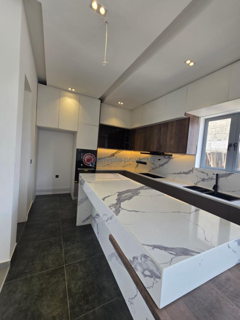 4 bedroom Terraced Duplex For Sale Lekki Phase 1 Lagos - 2