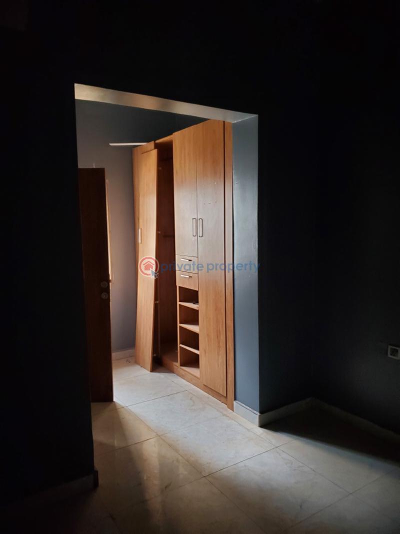 4 bedroom Terraced Duplex For Rent Guzape Abuja Phase 1  - 4