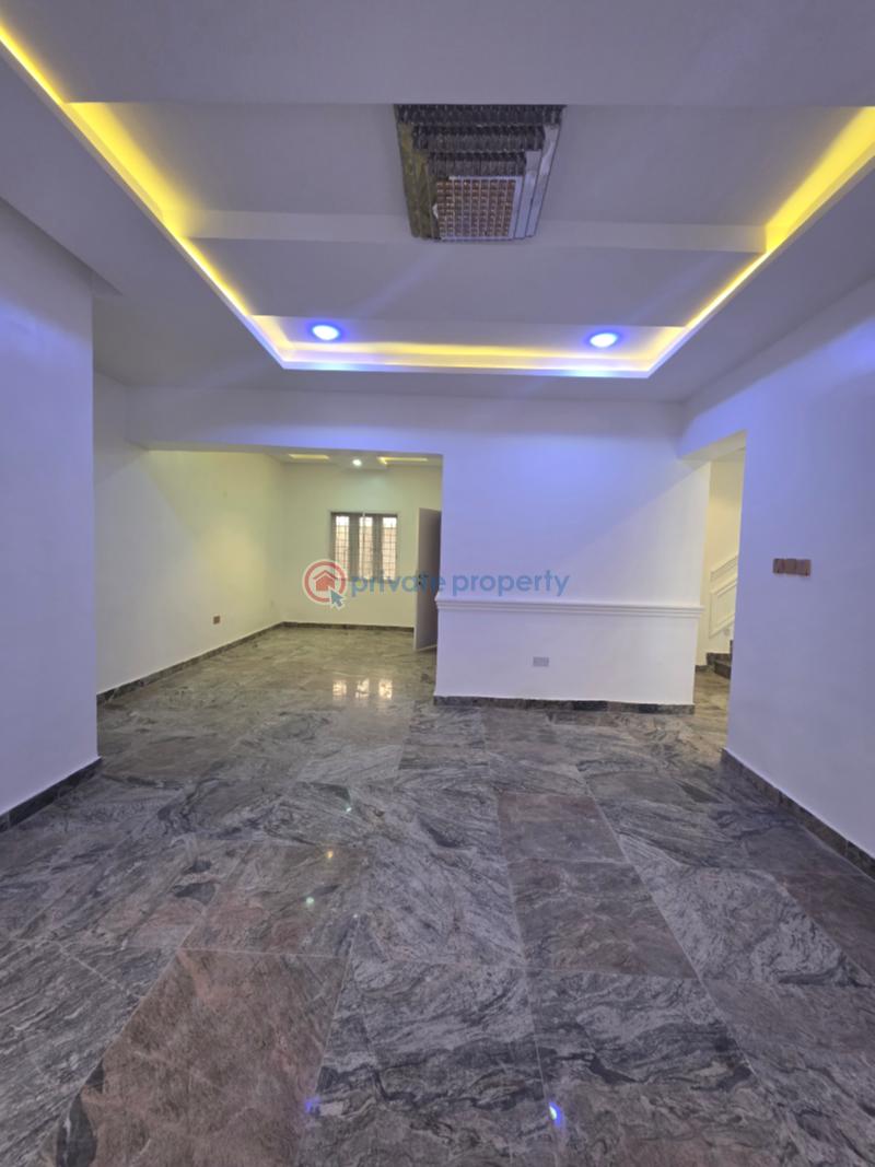 4 bedroom Terraced Duplex For Sale Jahi By Gilmore Jahi Abuja Phase 2  - 5