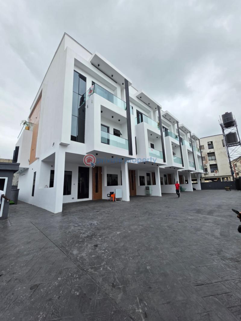 4 bedroom Terraced Duplex For Sale Osapa London Lekki Lagos - 0