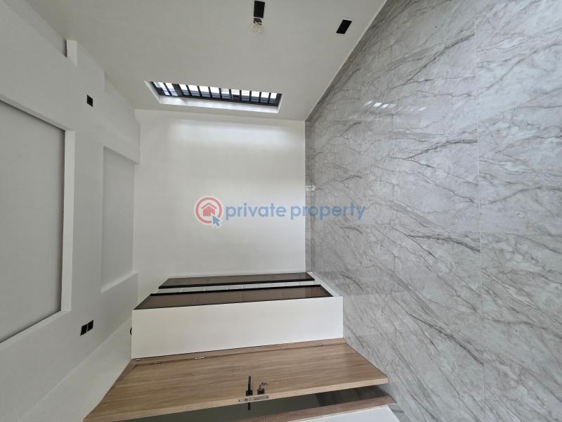 4 bedroom Terraced Duplex For Sale Lekki Phase 1 Lagos - 3