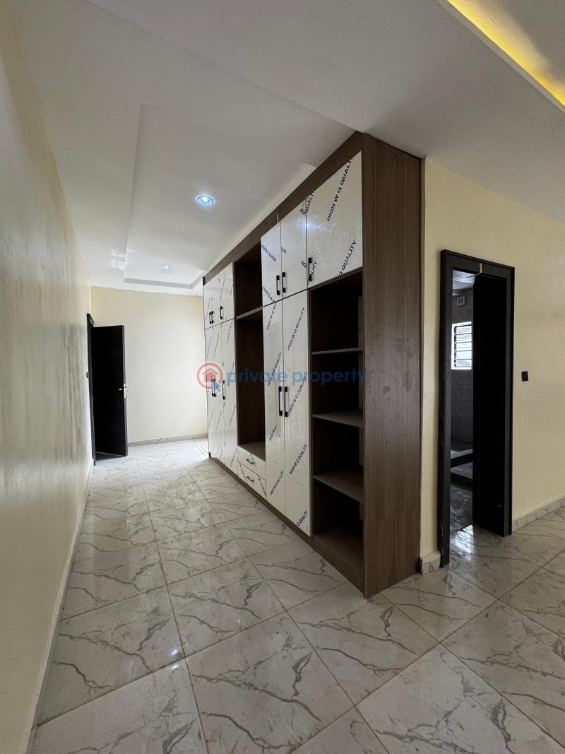 4 bedroom Terraced Duplex For Rent Aso Drive Villa Area Maitama Abuja Phase 1  - 3