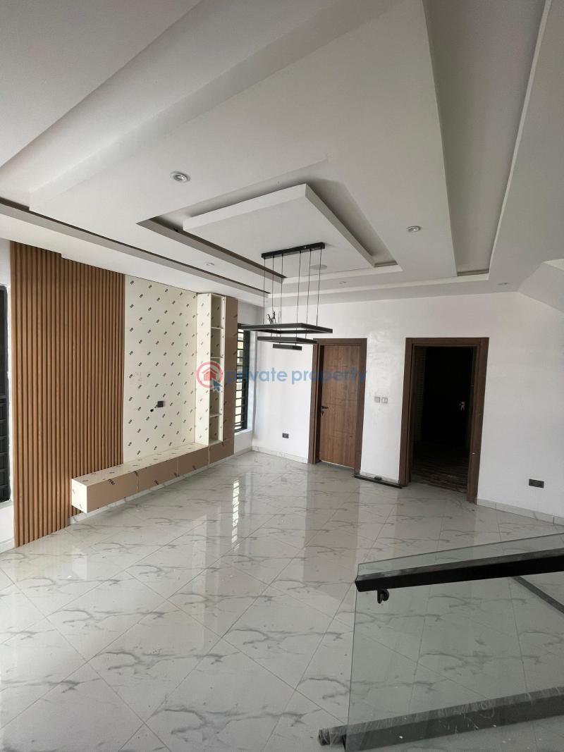4 bedroom Terraced Duplex For Sale Chevron Drive Lekki Lagos - 1