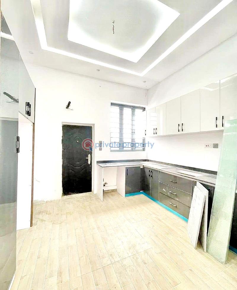 4 bedroom Terrace For Sale Ologolo Lekki Lagos - 4