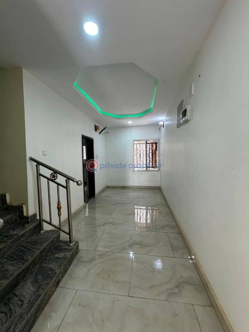 4 bedroom Terraced Duplex For Rent Jahi Gilmore Jahi Abuja Phase 2  - 1