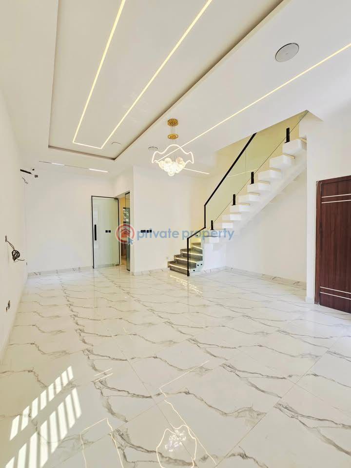 4 bedroom Terraced Duplex For Sale Osapa Lekki Lagos - 31
