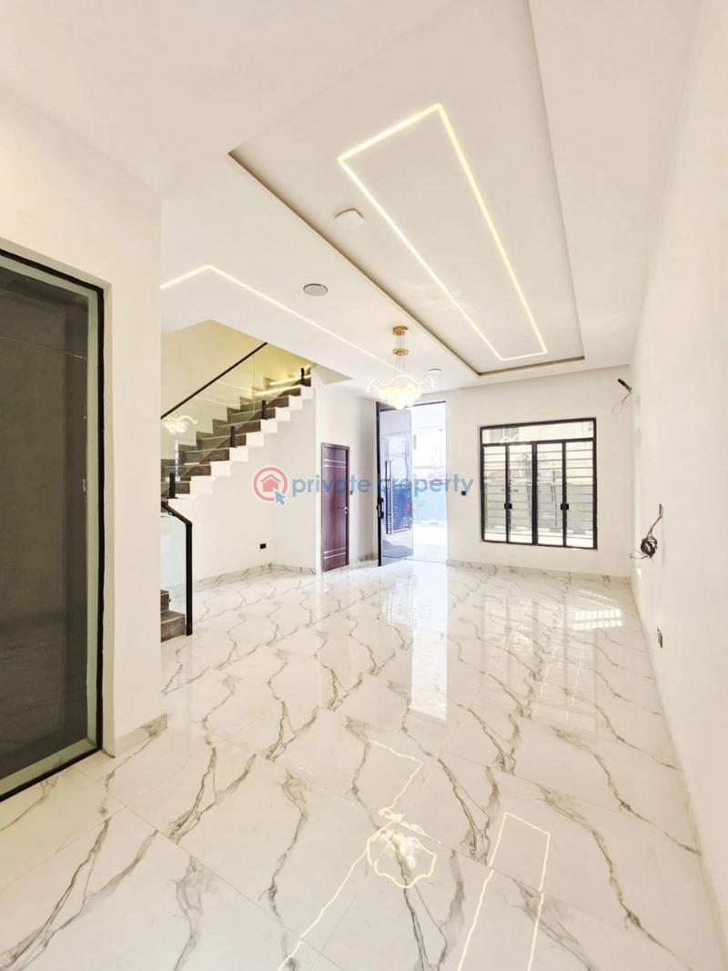 4 bedroom Terraced Duplex For Sale Osapa Lekki Lagos - 30