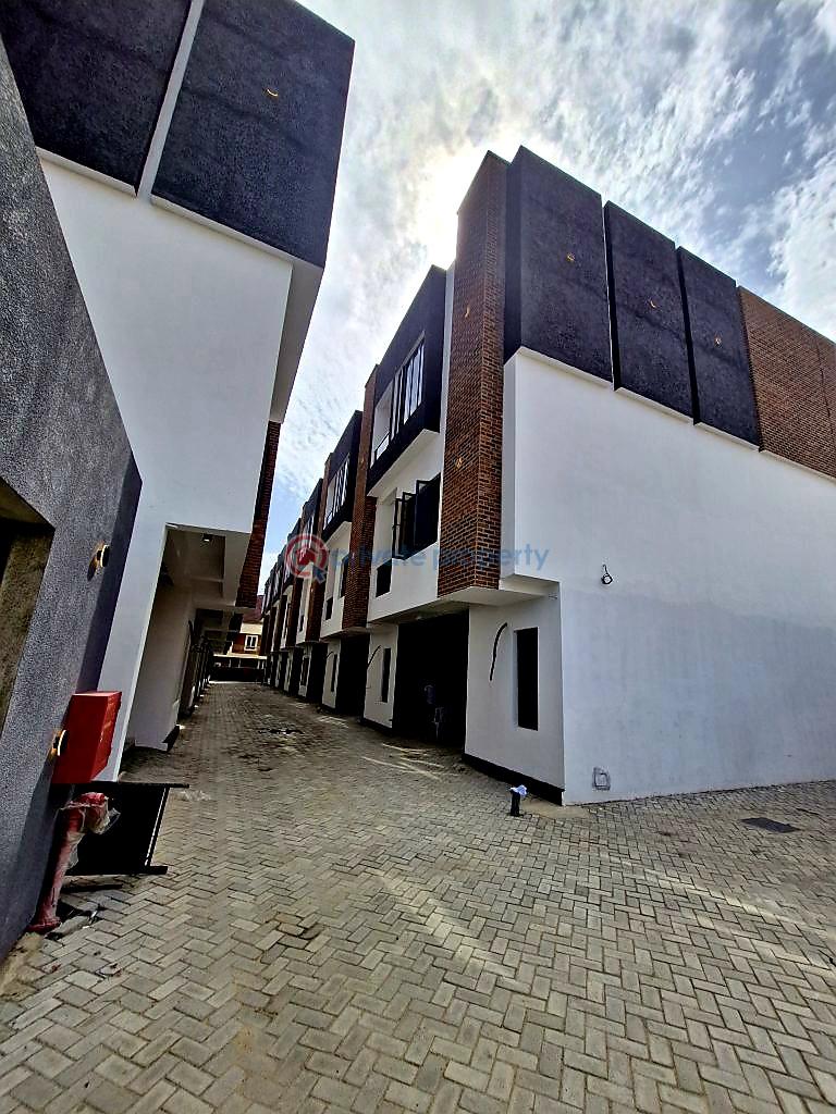 Tastefully finished 4 bedroom terraced duplex with bq. - 0 4 bedroom Terraced Duplex For Sale Ologolo Lekki Lagos - 0