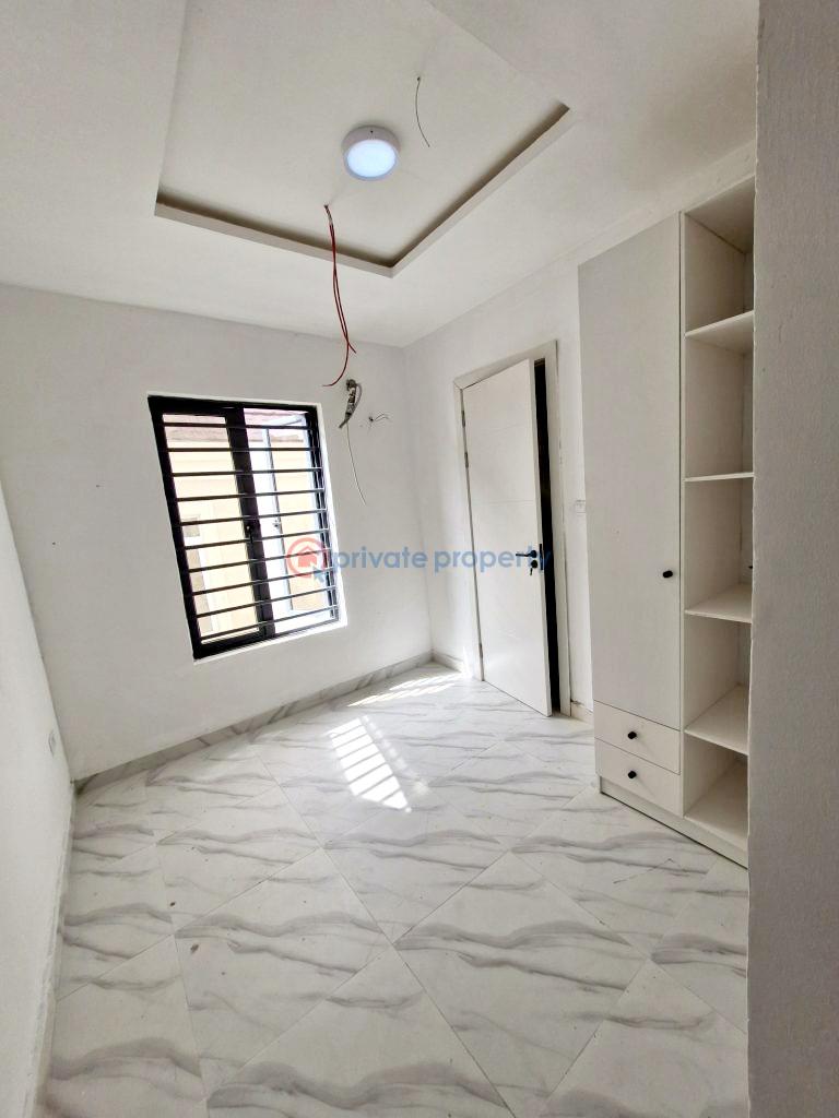 Tastefully finished 4 bedroom terraced duplex with bq. - 9 4 bedroom Terraced Duplex For Sale Ologolo Lekki Lagos - 9