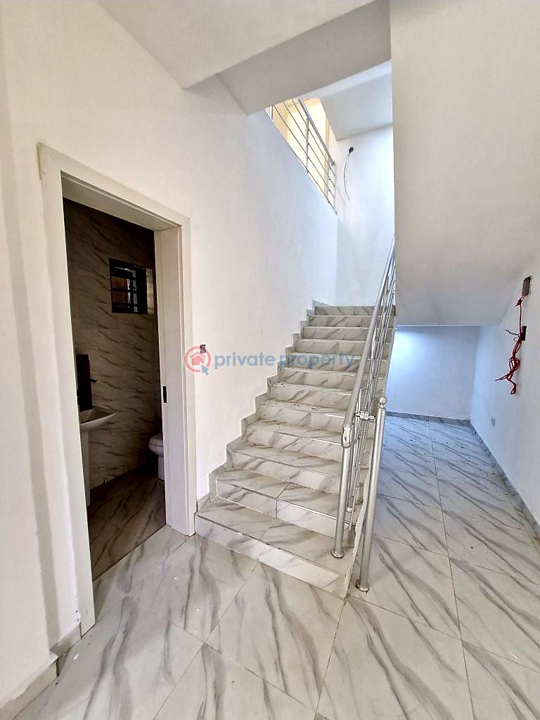 Tastefully finished 4 bedroom terraced duplex with bq. - 6 4 bedroom Terraced Duplex For Sale Ologolo Lekki Lagos - 6