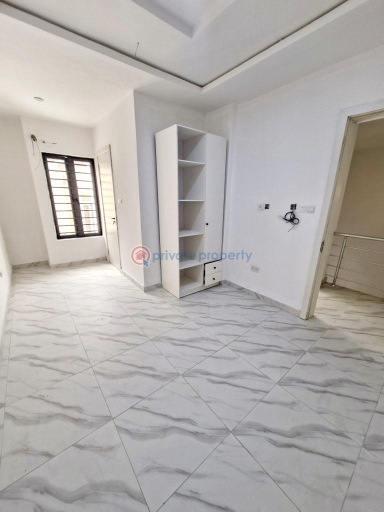 Tastefully finished 4 bedroom terraced duplex with bq. - 11 4 bedroom Terraced Duplex For Sale Ologolo Lekki Lagos - 11