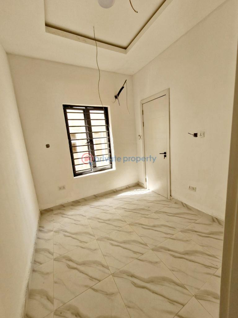 Tastefully finished 4 bedroom terraced duplex with bq. - 8 4 bedroom Terraced Duplex For Sale Ologolo Lekki Lagos - 8
