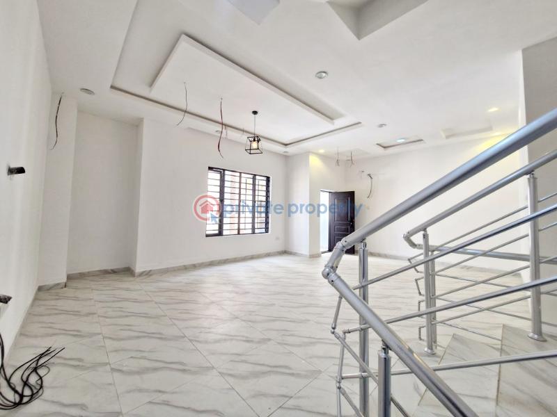 Tastefully finished 4 bedroom terraced duplex with bq. - 3 4 bedroom Terraced Duplex For Sale Ologolo Lekki Lagos - 3