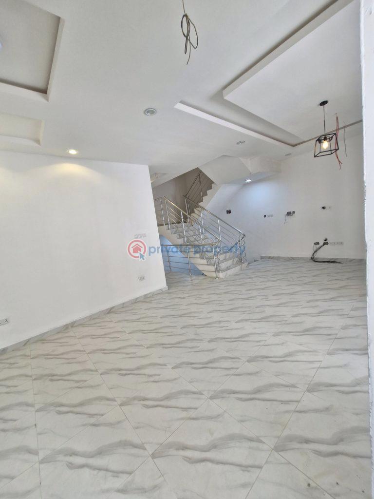 Tastefully finished 4 bedroom terraced duplex with bq. - 4 4 bedroom Terraced Duplex For Sale Ologolo Lekki Lagos - 4