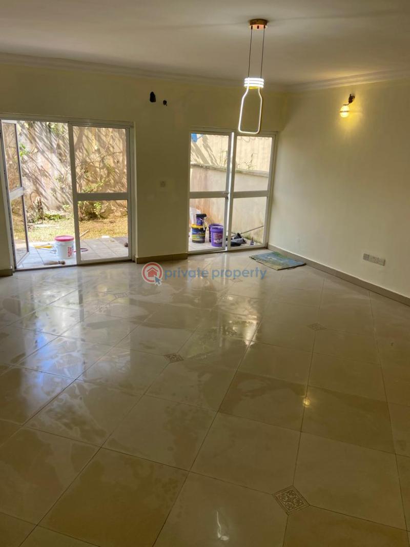4 bedroom Townhouse For Sale Market Road, Oniru , Victoria Island Extension. Oniru Victoria Island Lagos - 5