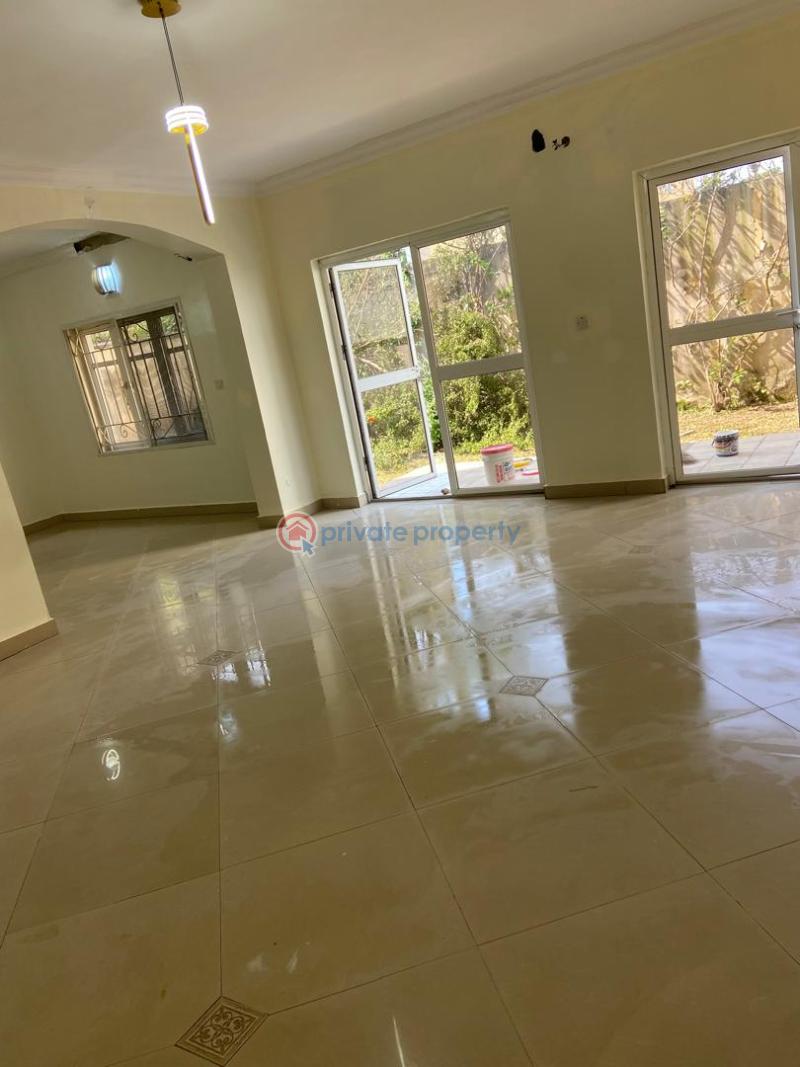 4 bedroom Townhouse For Sale Market Road, Oniru , Victoria Island Extension. Oniru Victoria Island Lagos - 10