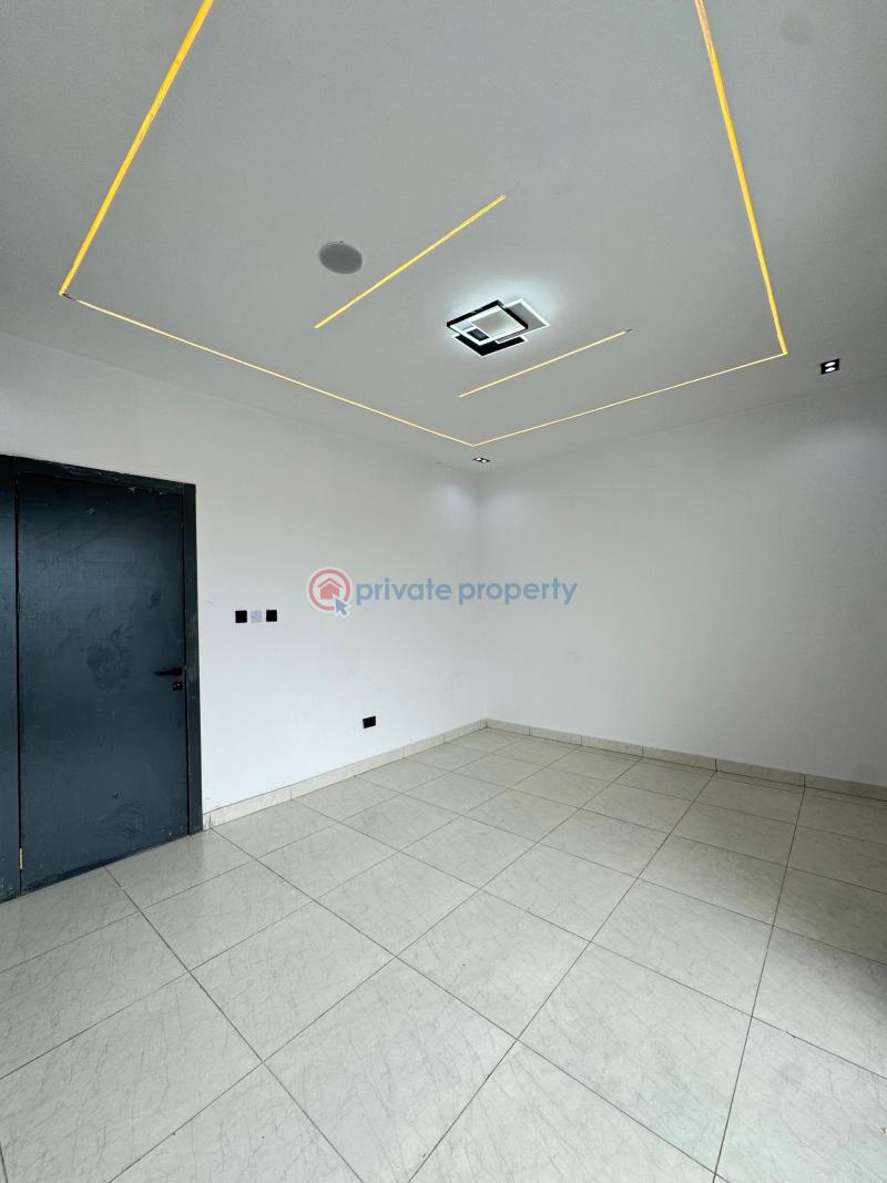 4 bedroom Semi detached Duplex For Sale Orchid Road Lafiaji Lekki Lagos - 4