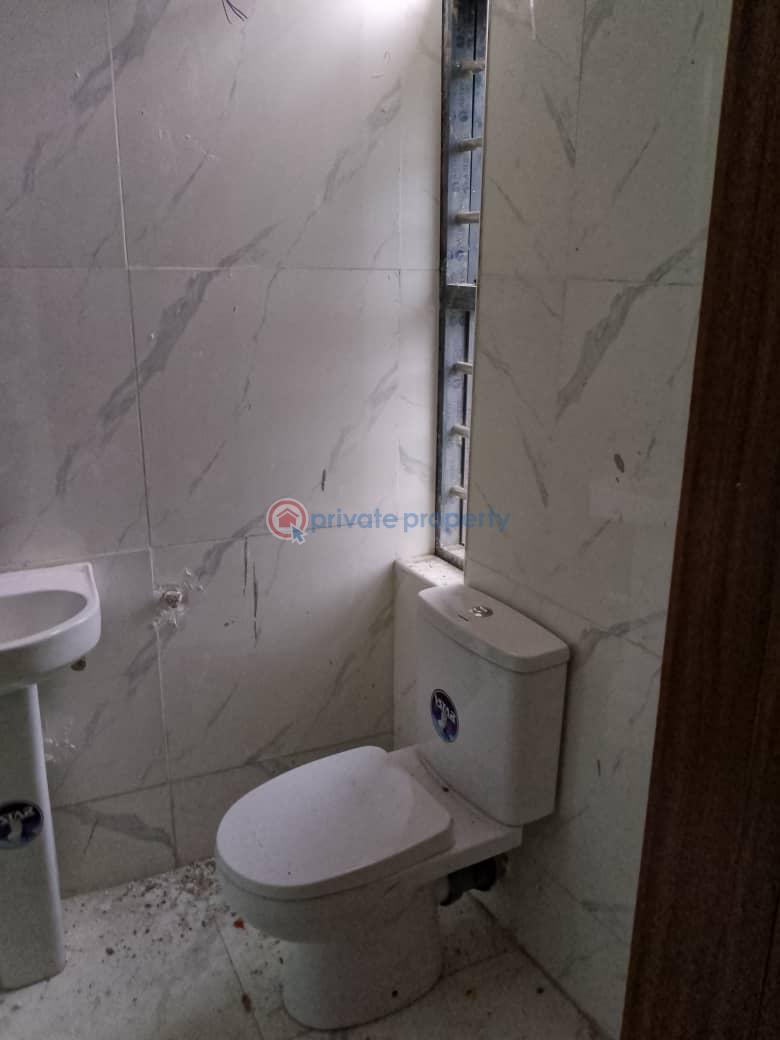 4 bedroom Terrace For Sale Off Mabo Surulere Surulere Lagos - 11