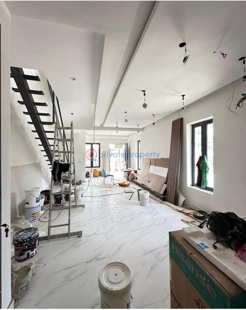 4 bedroom Terraced Duplex For Sale Banana Island Ikoyi Lagos - 1