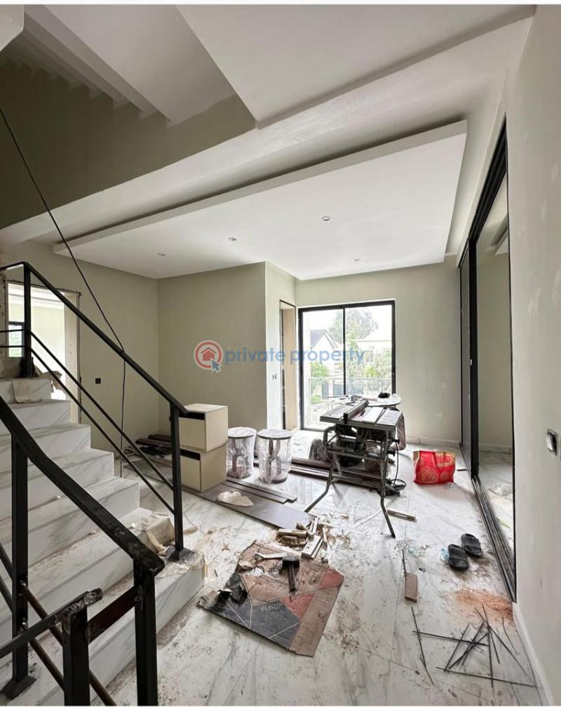 4 bedroom Terraced Duplex For Sale Banana Island Ikoyi Lagos - 2