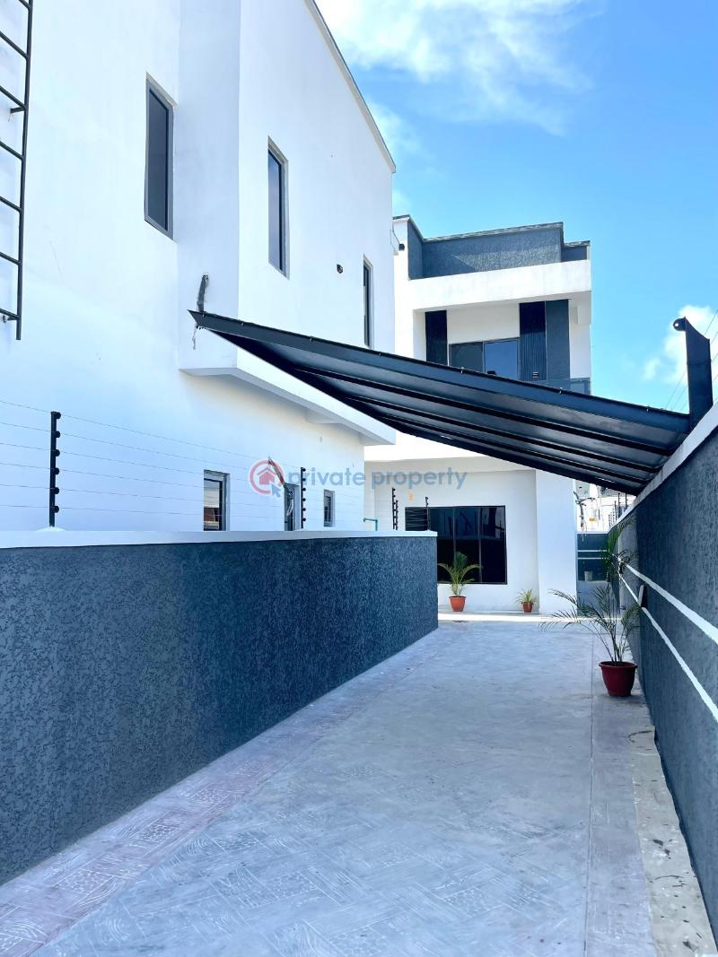4 bedroom Terraced Duplex For Rent Ikota Lekki Lagos - 0