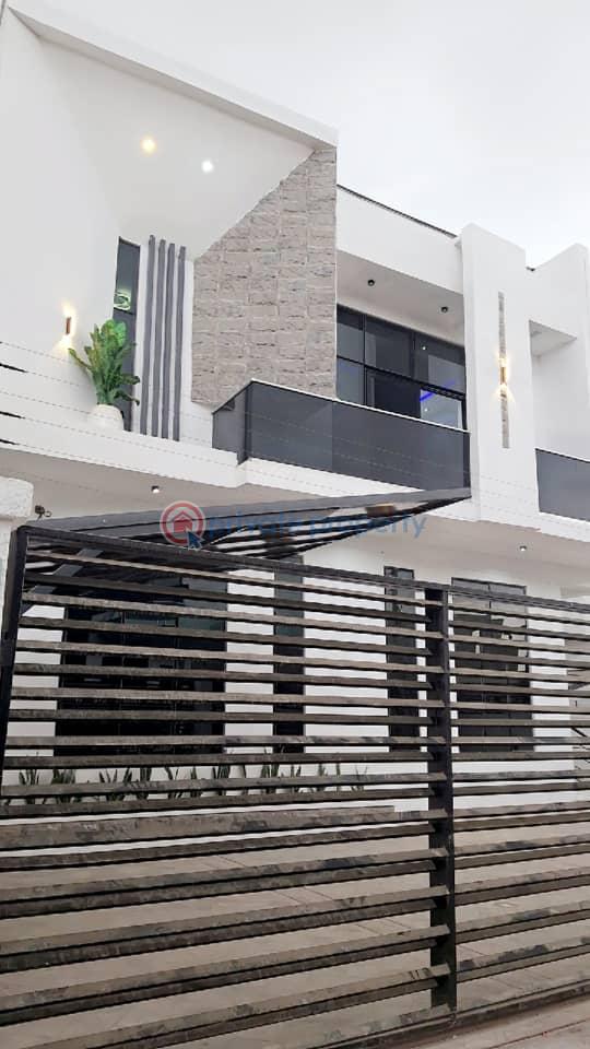 4 bedroom Semi detached Duplex For Sale Chevron Drive Lekki Lagos - 1