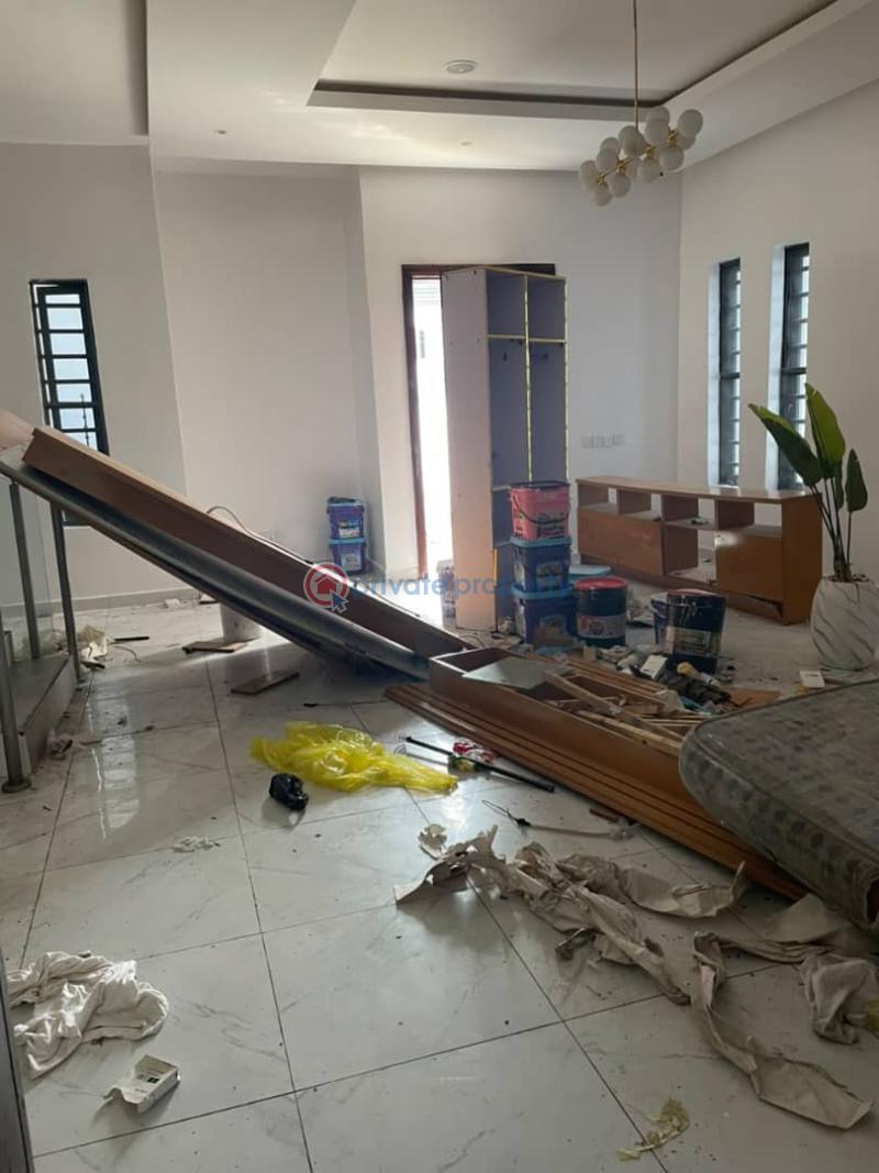 4 bedroom Semi detached Duplex For Rent Agungi Lekki Lagos - 2