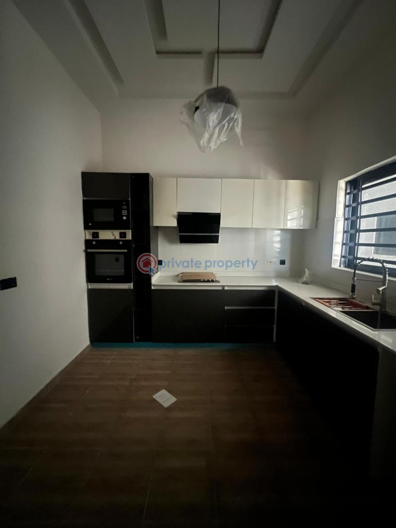 4 bedroom Terraced Duplex For Sale Orchid Road, Lafiaji Lekki Lagos - 8