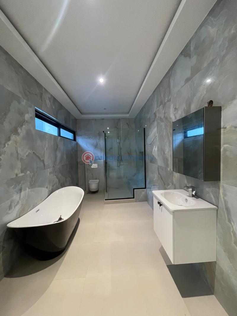 4 bedroom Terraced Duplex For Sale Banana Island Ikoyi Lagos - 11
