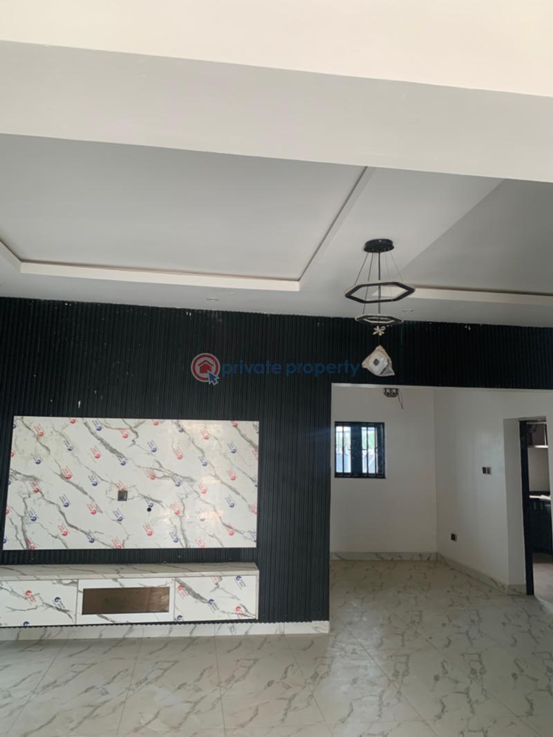 4 bedroom House For Sale Off. Jedo Estate Airport Road, Lugbe Lugbe Abuja Phase 4  - 6